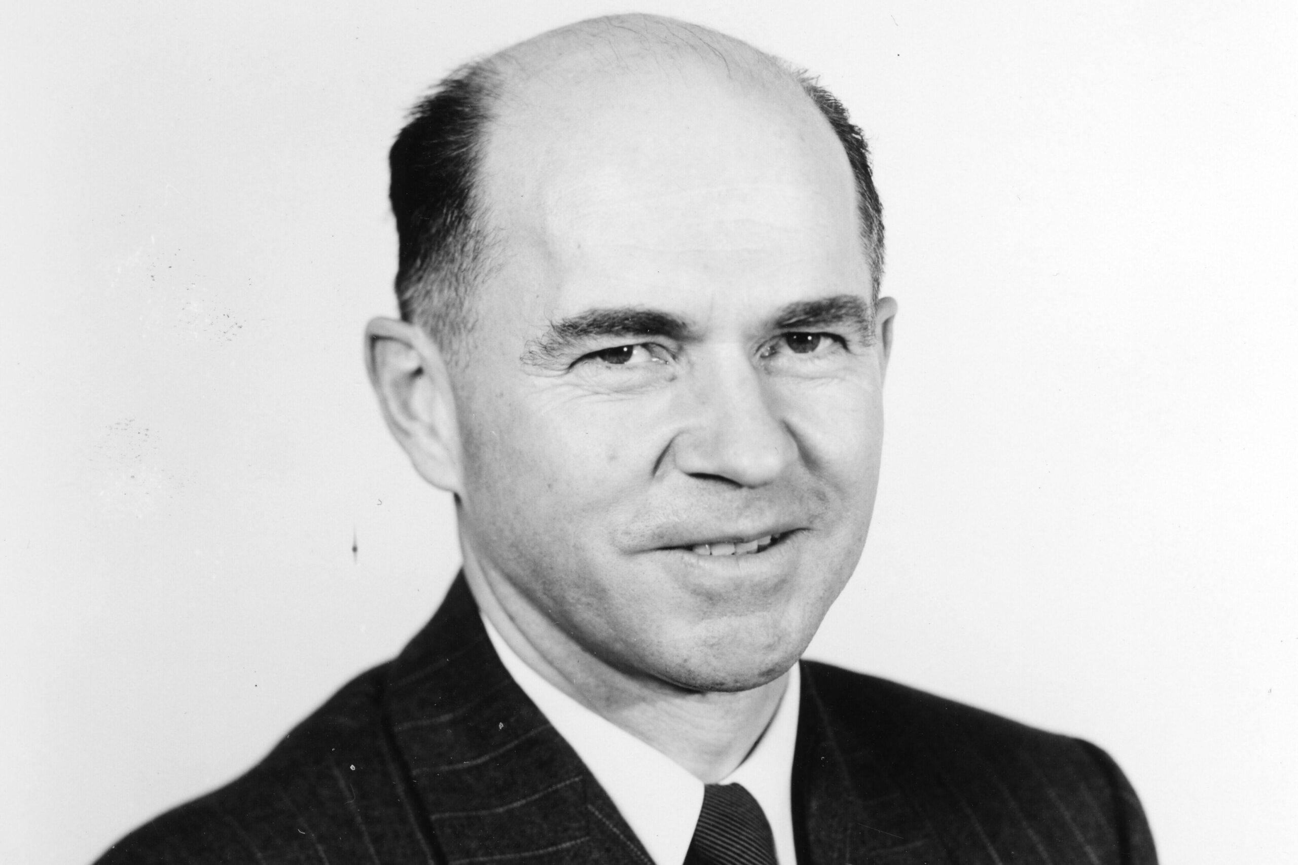 Black and white photo of Paul H. Derr (1952)